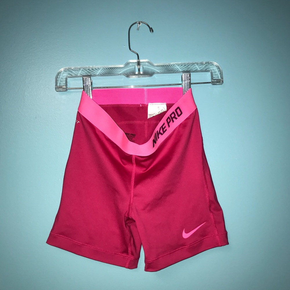 NIKE PRO Hot Pink Like New SMALL